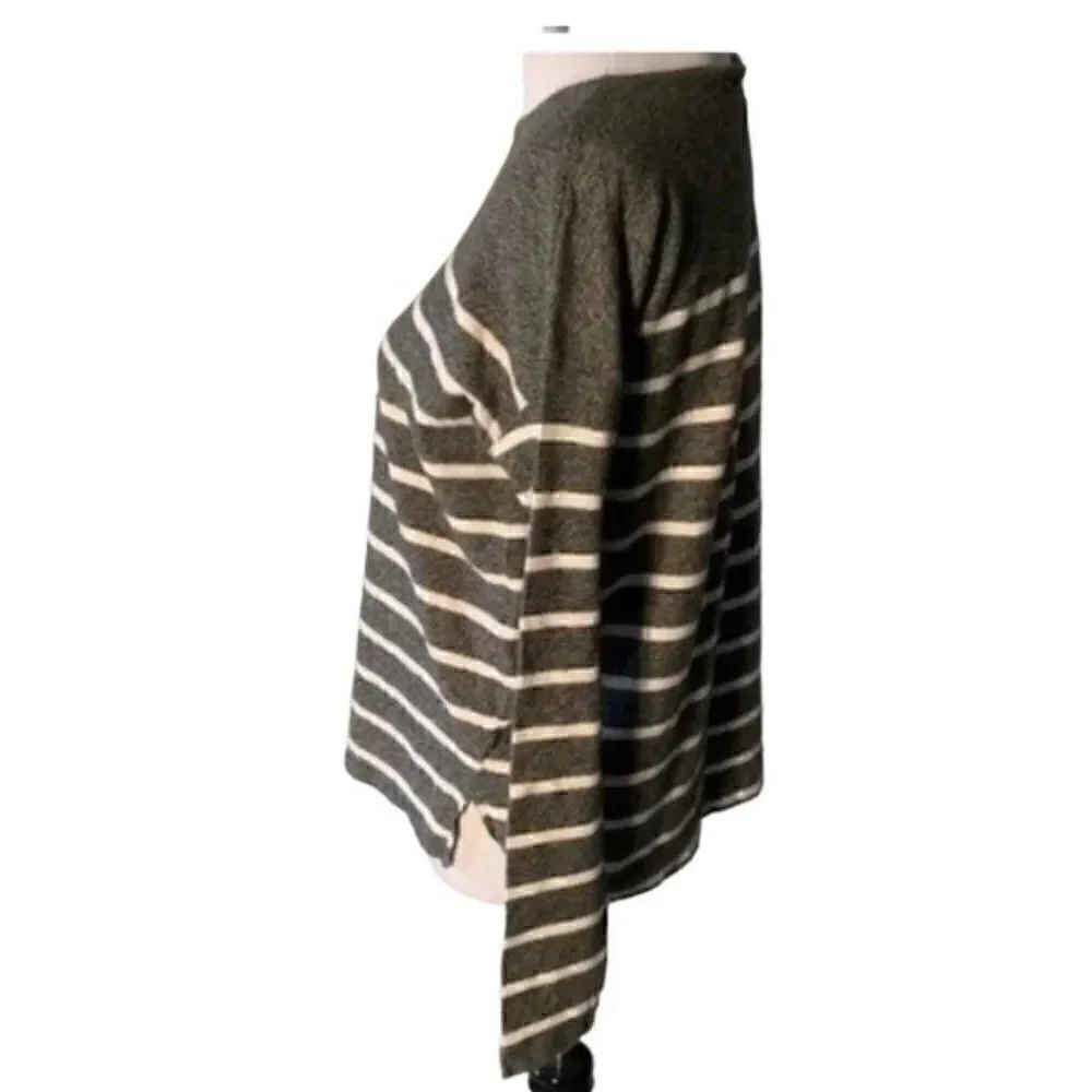 J. Crew Grey/White Crewneck size S